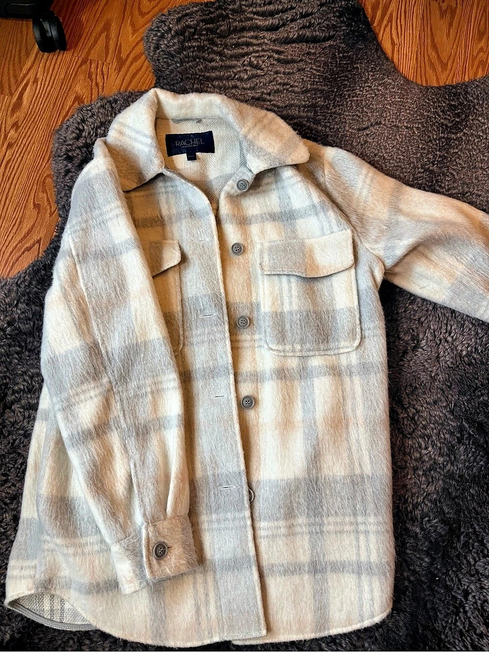 Rachel Roy Plaid Shacket in Cream & Gray Size Small NWT